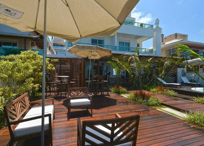 Hospedaria Home Suites Mariscal Bombinhas